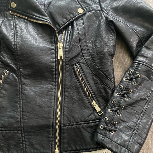 Guess vegan Leather biker jacket - Picture 2 of 7
